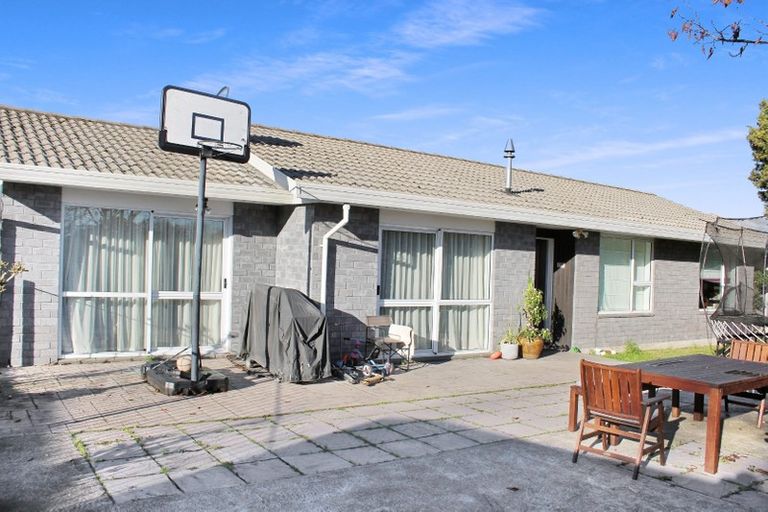 Photo of property in 60 Ben Nevis Drive, Broomfield, Christchurch, 8042