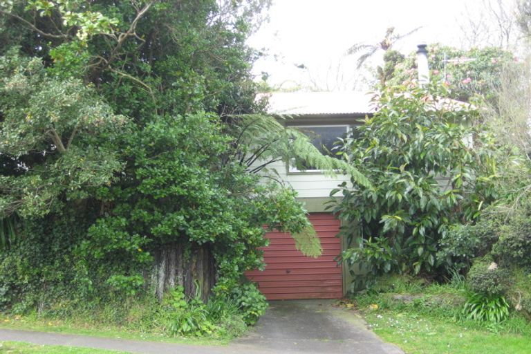 Photo of property in 7 Tavistock Street, Westown, New Plymouth, 4310