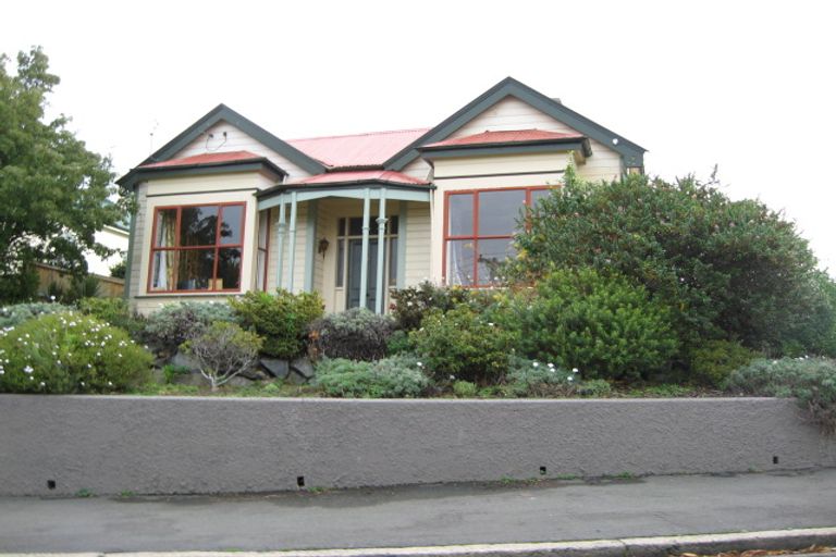 Photo of property in 21 Granville Terrace, Belleknowes, Dunedin, 9011