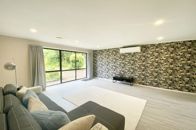 Photo of property in 40 Kewa Road, Albany Heights, Auckland, 0632