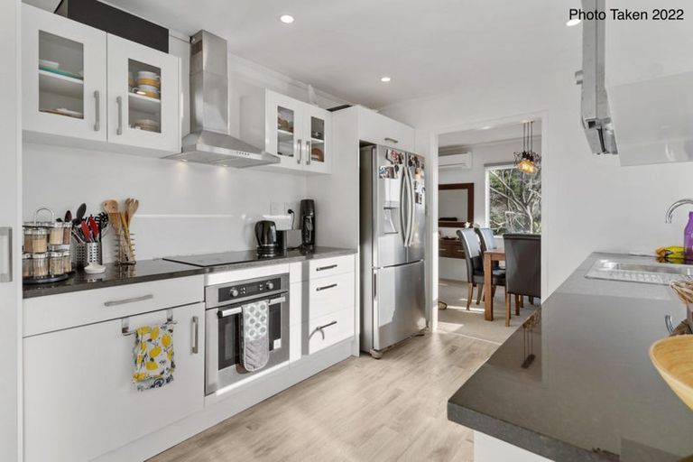 Photo of property in 1/83 Manuka Road, Bayview, Auckland, 0629