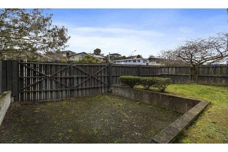 Photo of property in 1 Waitaki Street, Glenwood, Timaru, 7910