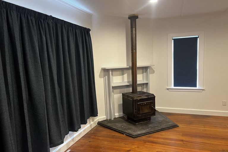 Photo of property in 3 Hadfield Street, Otaki, 5512