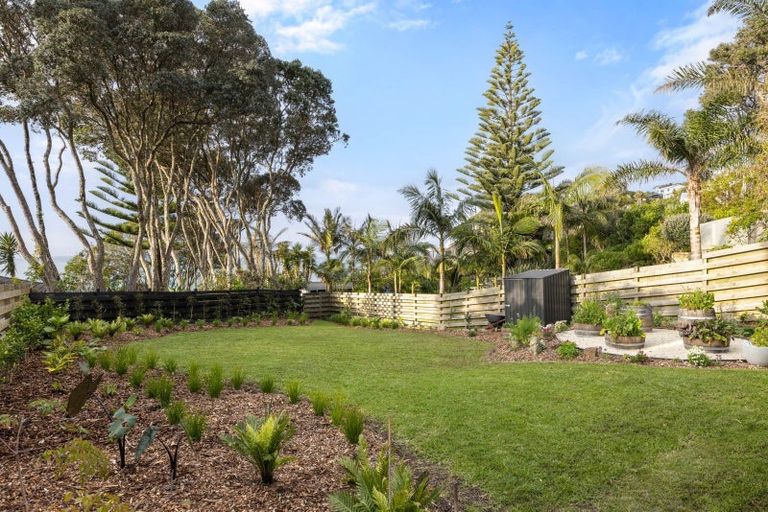 Photo of property in 79 Duncansby Road, Stanmore Bay, Whangaparaoa, 0932