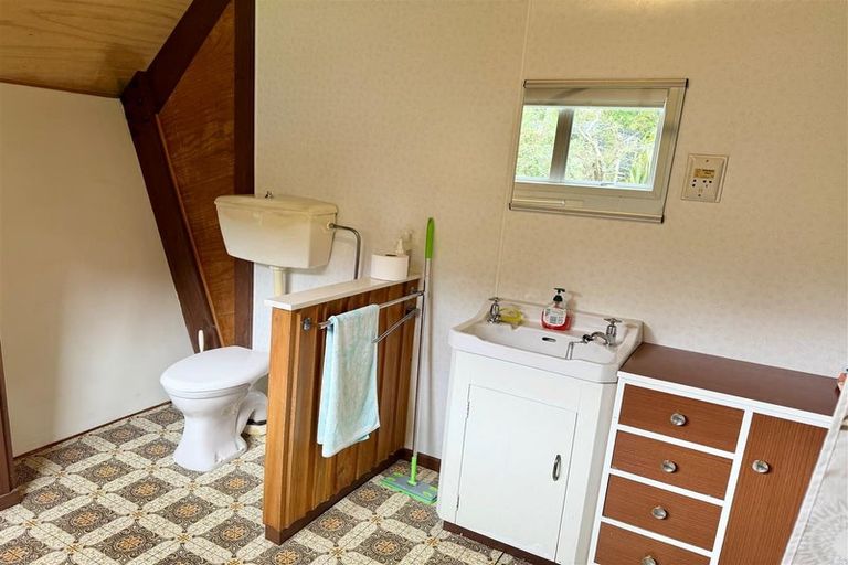 Photo of property in 176 State Highway 30, Lake Rotoma, Rotorua, 3074