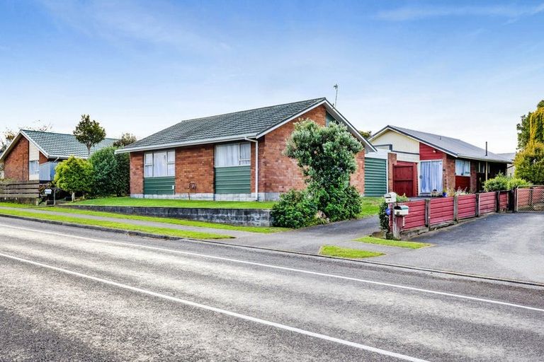 Photo of property in 16 High Street, Hawera, 4610