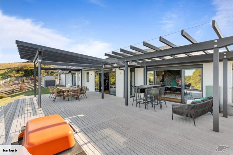 Photo of property in 108 Vaughans Road, Long Bay, Albany, 0792