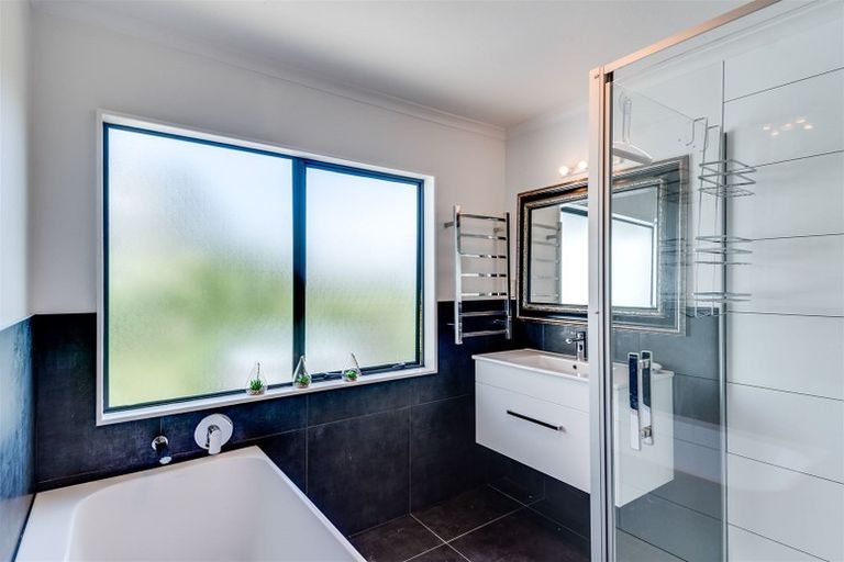 Photo of property in 85 Le Quesne Road, Bay View, Napier, 4104