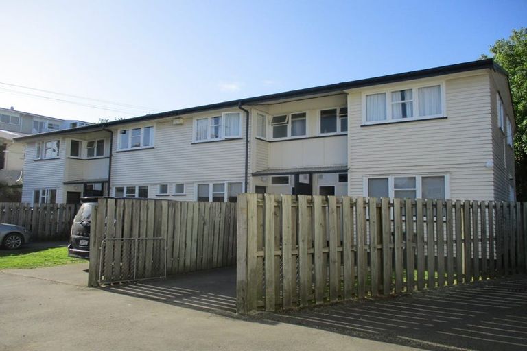 Photo of property in 15-15c Nelson Terrace, Seaview, Timaru, 7910