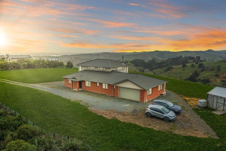 Photo of property in 304 Mainland Road, Kaipara Flats, Warkworth, 0984