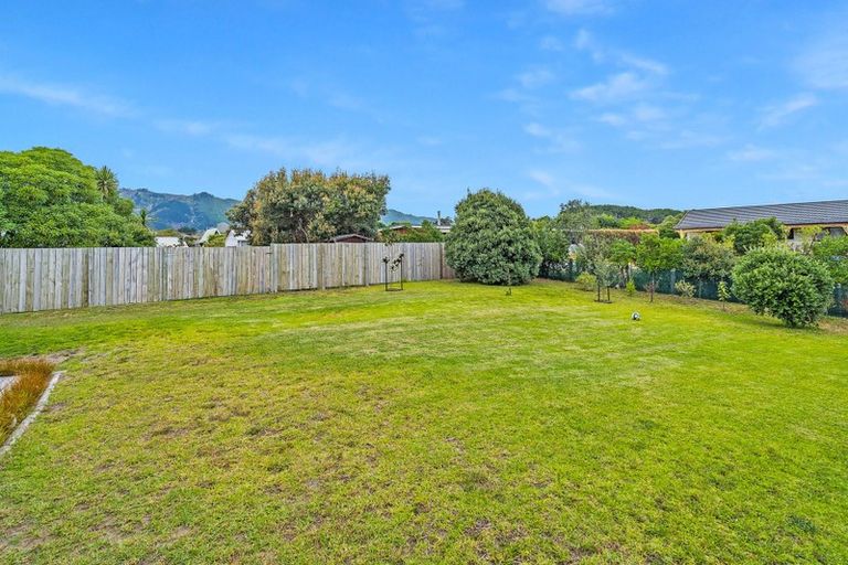 Photo of property in 279 Peka Peka Road, Peka Peka, Waikanae, 5391