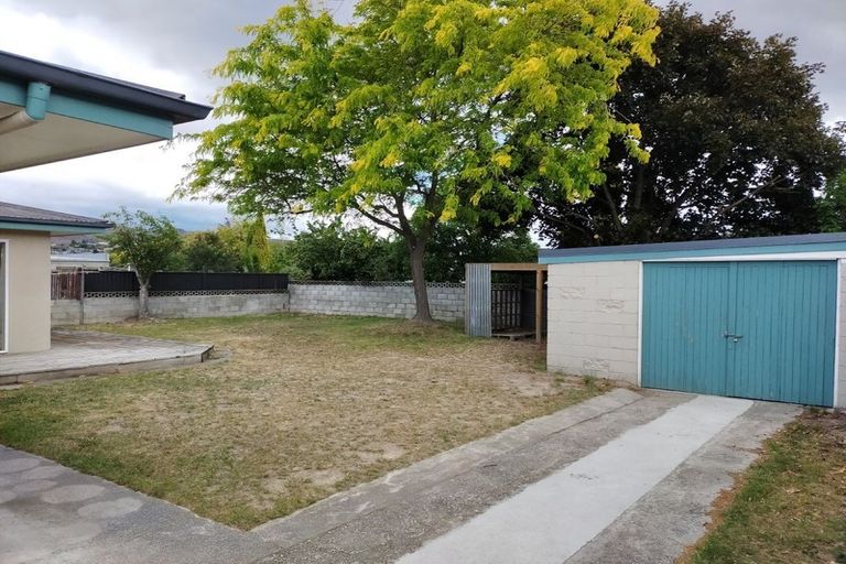 Photo of property in 19 Campbell Street, Alexandra, 9320