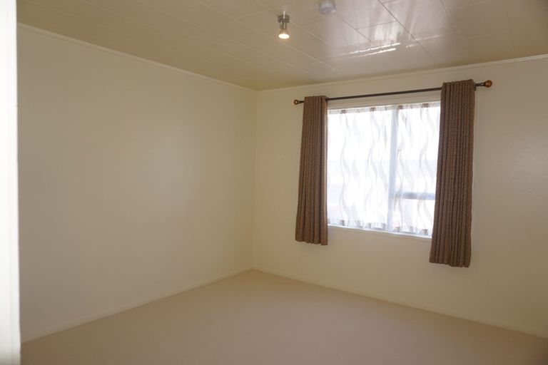 Photo of property in 1/12 Naomi Place, Manurewa, Auckland, 2102