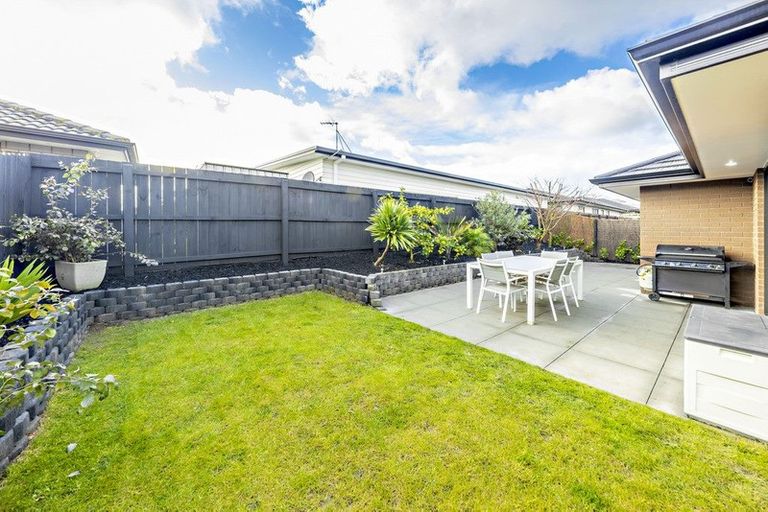 Photo of property in 10 Patu Way, Patumahoe, Pukekohe, 2679