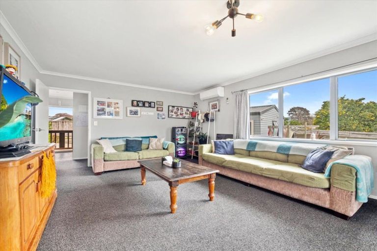 Photo of property in 9b Donovan Street, Te Puke, 3119