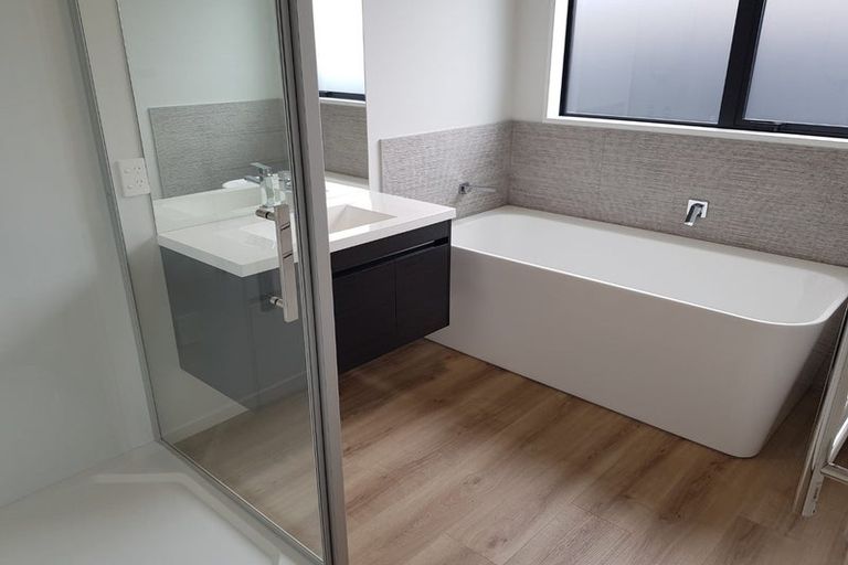 Photo of property in 2 John Raven Lane, Woodend, 7610