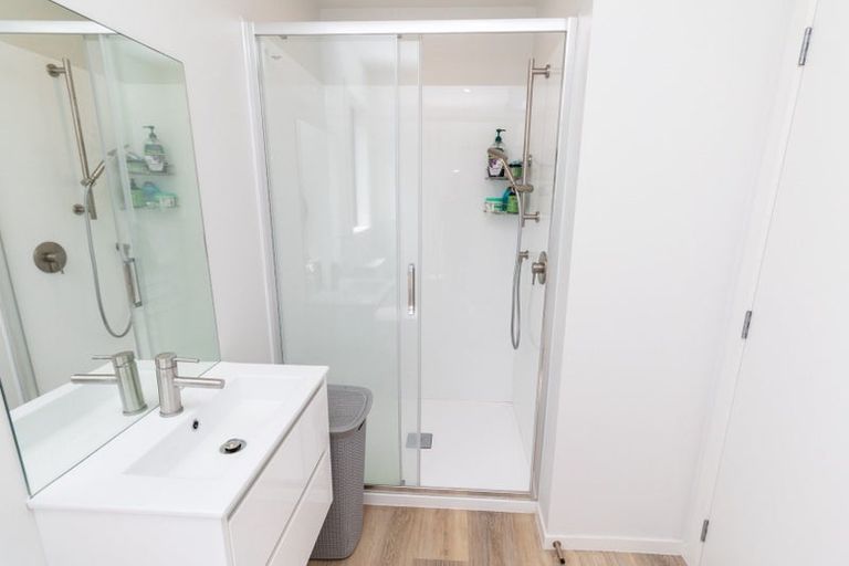 Photo of property in 9/35 Sladden Street, Naenae, Lower Hutt, 5011