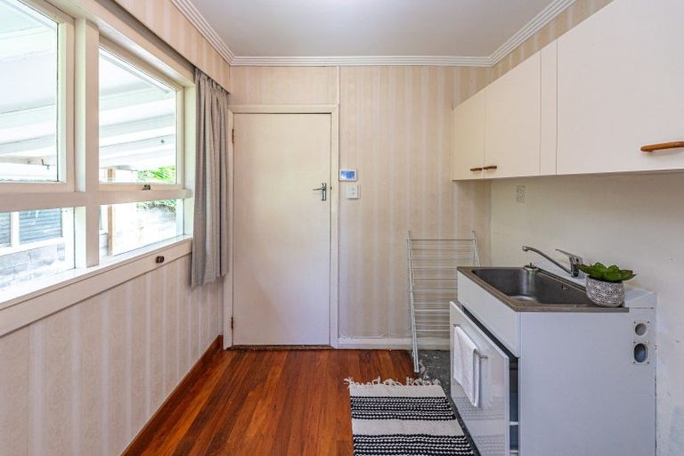 Photo of property in 11 Hillside Terrace, Saint Johns Hill, Whanganui, 4500