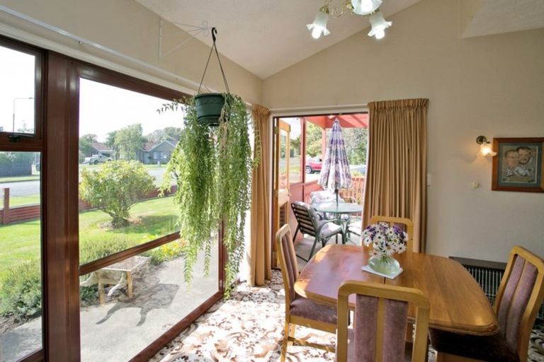 Photo of property in 28 Lees Street, Gladstone, Invercargill, 9810