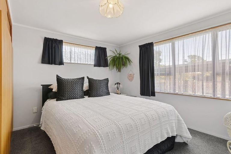 Photo of property in 137 Derby Street, Westport, 7825