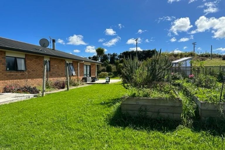 Photo of property in 321 Whiriwhiri Road, Otaua, Waiuku, 2682