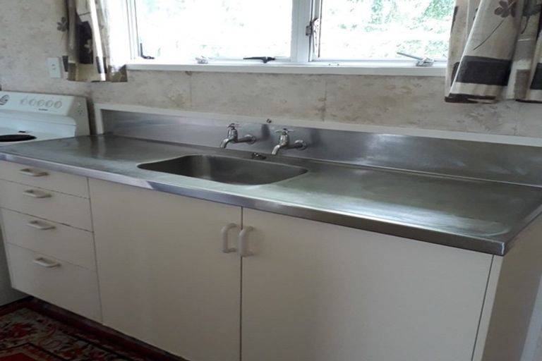 Photo of property in 14a Hermes Place, Sunnybrook, Rotorua, 3015