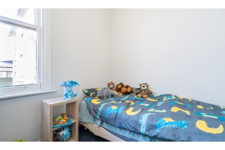 Photo of property in 61 Wesley Street, South Dunedin, Dunedin, 9012