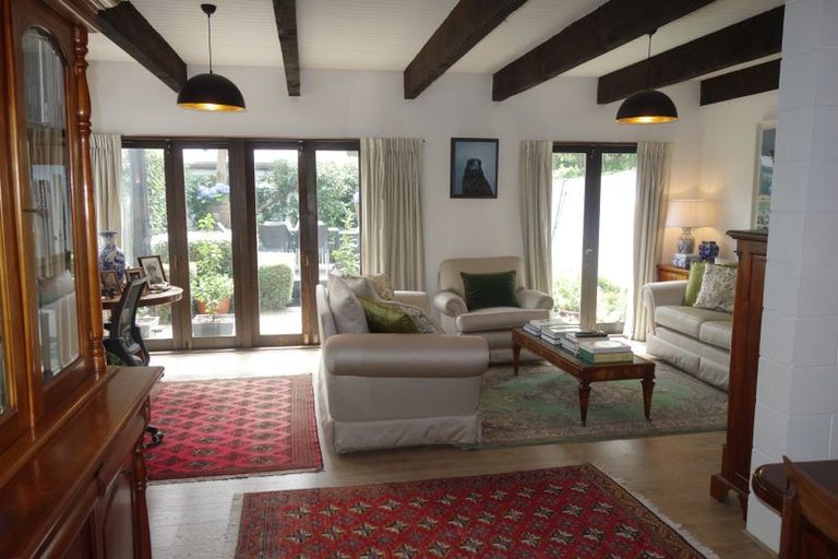 Photo of property in 2/27b Holmwood Road, Merivale, Christchurch, 8014