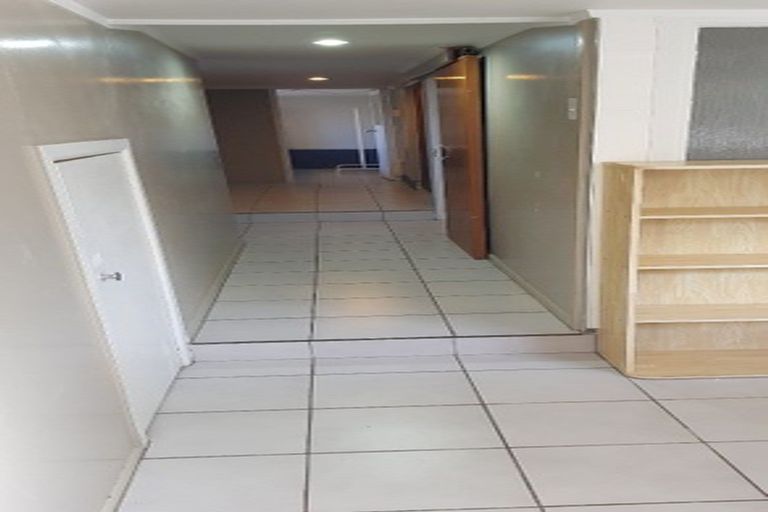 Photo of property in 89 East Coast Road, Castor Bay, Auckland, 0620