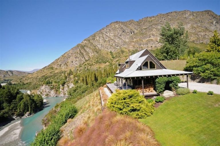 Photo of property in 434 Gorge Road, Arthurs Point, Queenstown, 9371