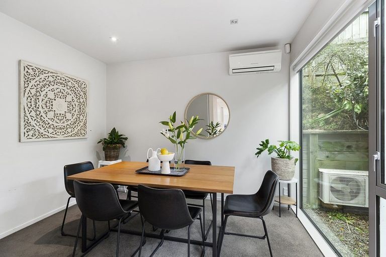 Photo of property in 33a Crofton Road, Ngaio, Wellington, 6035