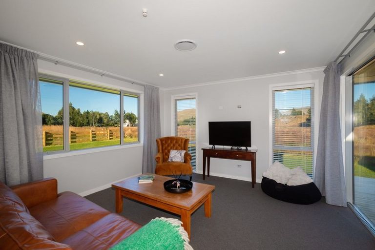 Photo of property in 4 Carlisle Street, Athol, 9793