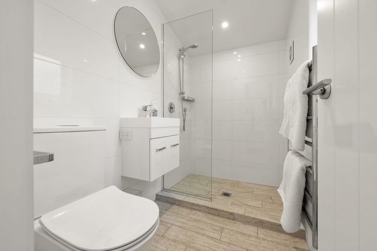 Photo of property in 66 Cory Road, Palm Beach, Waiheke Island, 1081