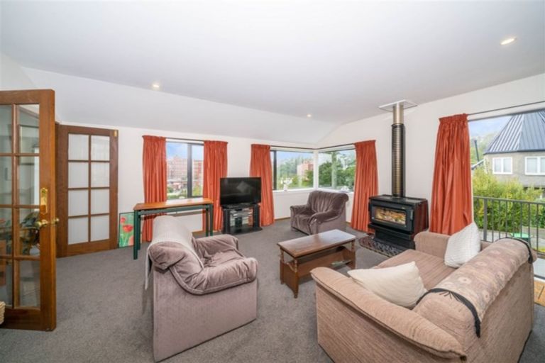 Photo of property in 5 Bengal Drive, Cashmere, Christchurch, 8022