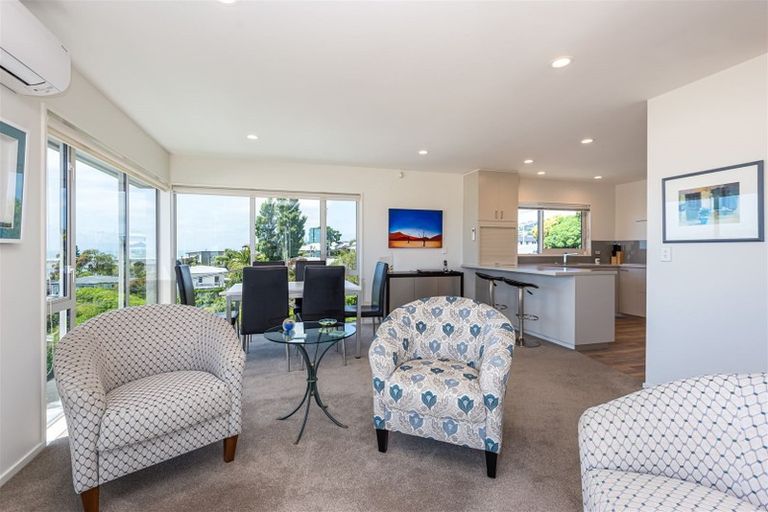 Photo of property in 45a Marama Crescent, Mount Pleasant, Christchurch, 8081