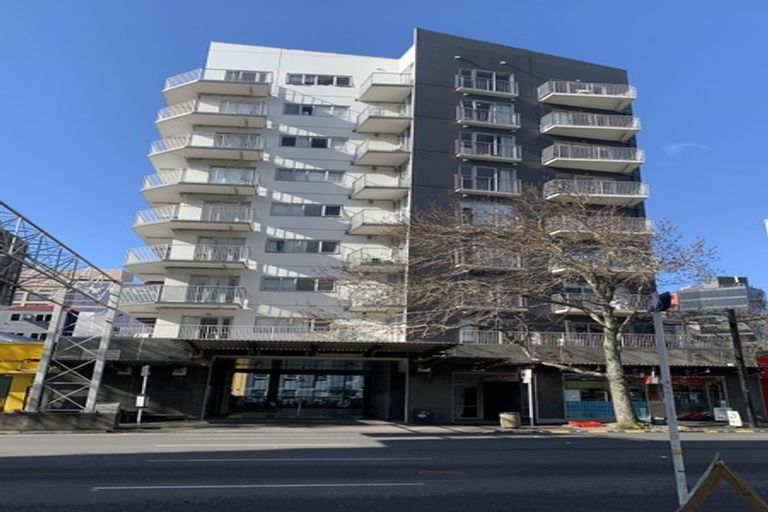 Photo of property in Hobson Heights Apartments, 6f/208 Hobson Street, Auckland Central, Auckland, 1010