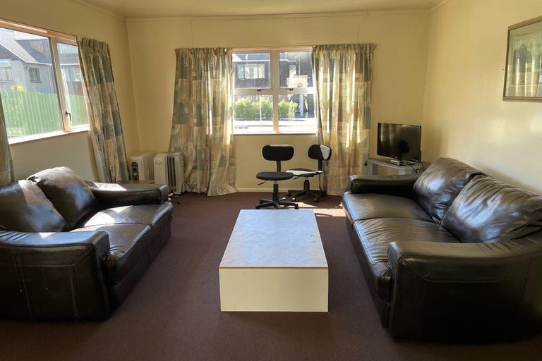 Photo of property in 937 Cumberland Street, North Dunedin, Dunedin, 9016