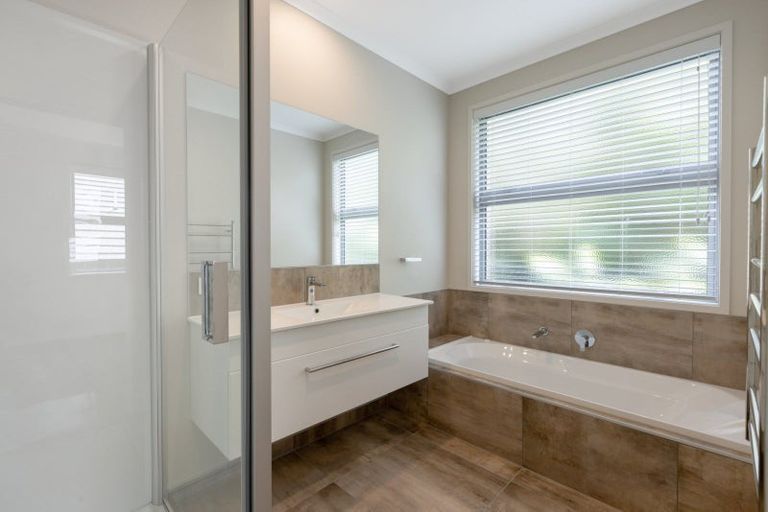 Photo of property in 77 Adler Drive, Ohauiti, Tauranga, 3112