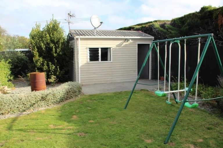 Photo of property in 110 Palmers Road, New Brighton, Christchurch, 8083