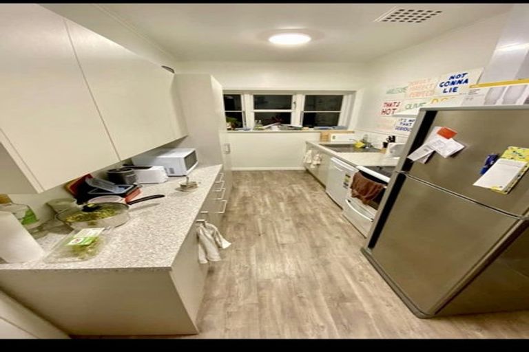 Photo of property in 2 Kawaka Street, Riccarton, Christchurch, 8041