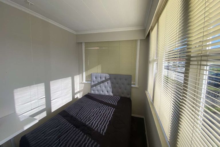 Photo of property in 6 Rainey Grove, Taita, Lower Hutt, 5011