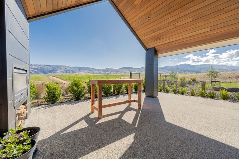 Photo of property in 242 Vercoe Road, Springvale, Alexandra, 9391