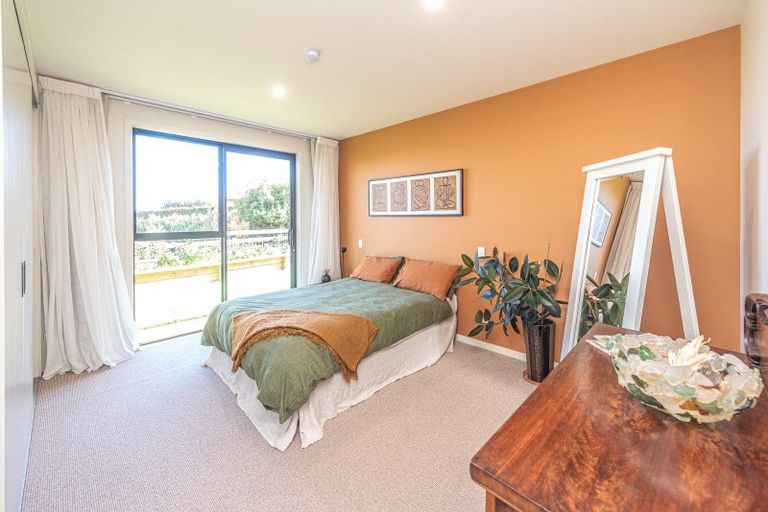 Property details for 15 Sandcroft Drive, Westmere, Wanganui, 4501