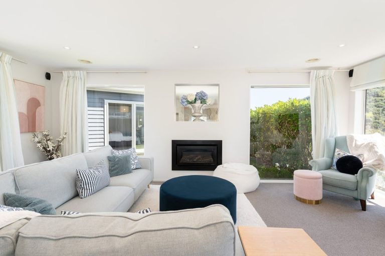 Photo of property in 127 Woodridge Drive, Woodridge, Wellington, 6037