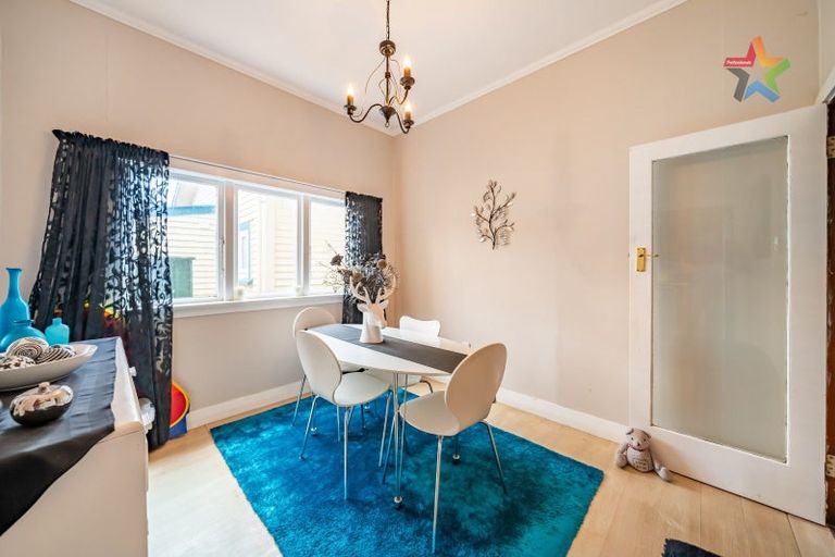 Photo of property in 12 Heath Grove, Waiwhetu, Lower Hutt, 5010