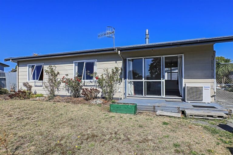 Photo of property in 347 Flaxmere Avenue, Flaxmere, Hastings, 4120