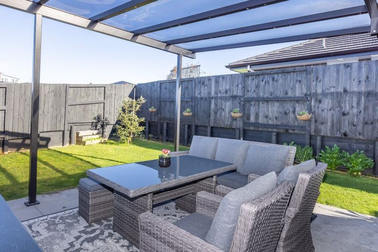 Photo of property in 40 Ladeira Place, Fitzroy, Hamilton, 3206