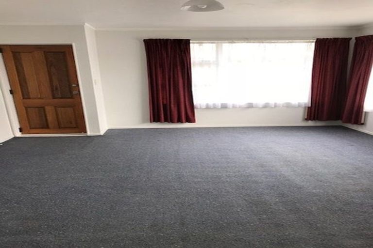 Photo of property in 302 Kirkbride Road, Mangere, Auckland, 2022