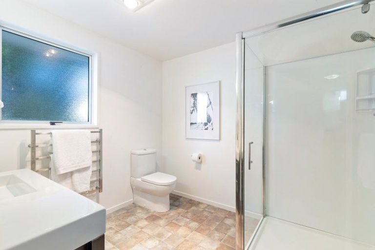 Photo of property in 72 Jims Way, Frankton, Queenstown, 9371