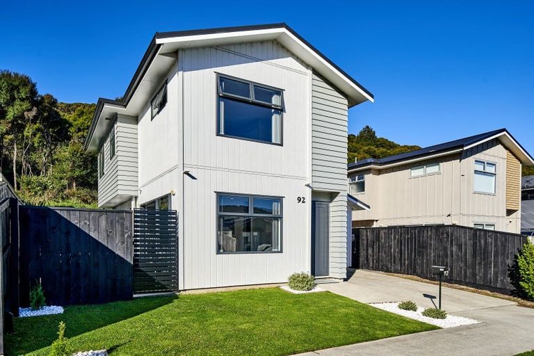 Photo of property in 92 Meremere Street, Wainuiomata, Lower Hutt, 5014